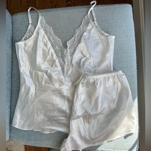 White Silk Intimate Pajama Set